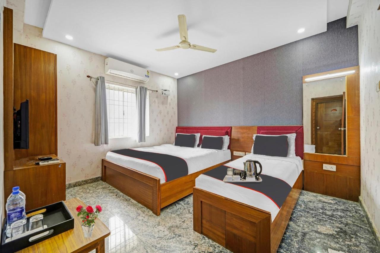 Collection O 85448 Inn14 Omr Hotel 3*